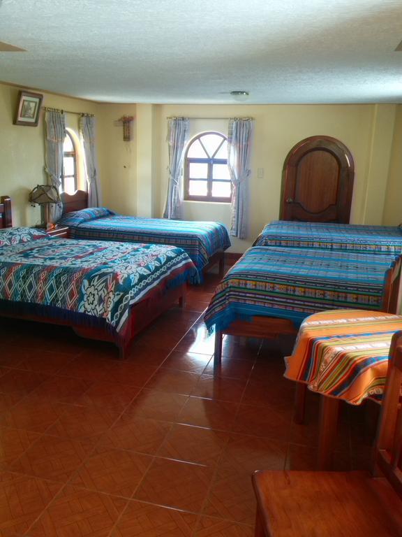 Hostal Curinan Отавало Стая снимка